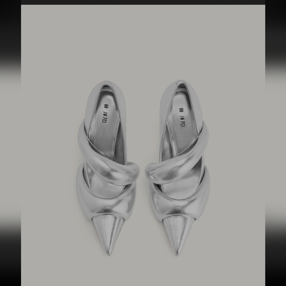 Womens shoes